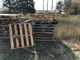 Lot of assorted pallets; boxes & blocking.
