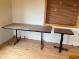 2' x 2' pedestal formica table & 30