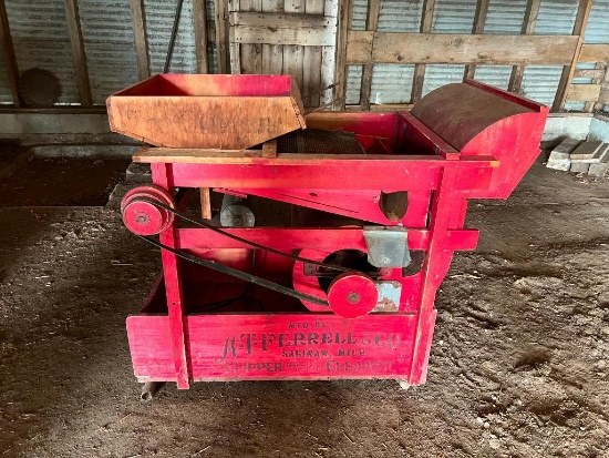 HT Ferrell & Co. Clipper 2B grain & seed cleaner fanning mill, electric motor, extra screens.