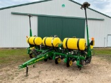 2016 John Deere 1755 6-row corn planter, liquid fertilizer, vacuum, Martin floating row cleaners,