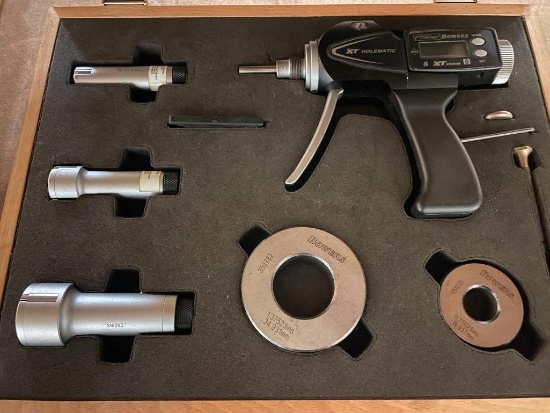 Bowers Holematic digital bore gage set; 0.750 in to 2.00 in.