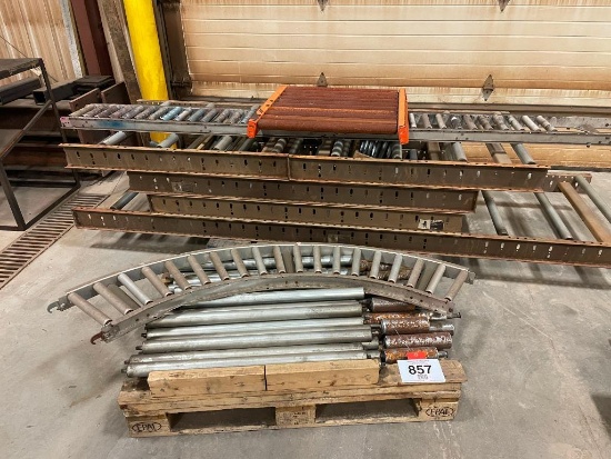 Lot of assorted skate conveyors.