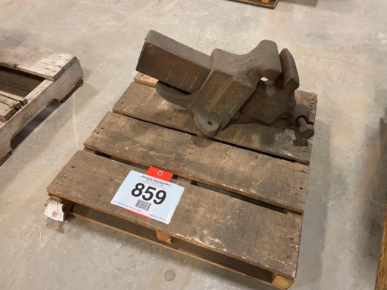 Reed 5 in vise.