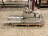 Pallet of assorted aluminum.