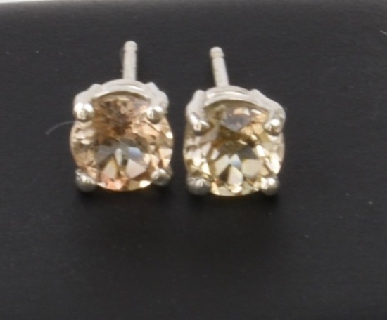 1cttw Round Cut Gem Earrings