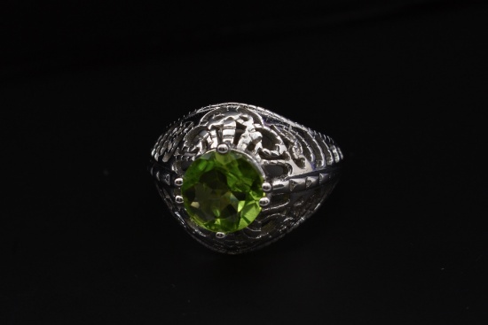 2ct Peridot in Sterling Silver Ring
