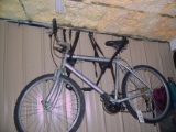 Mongoose trail bike, mens