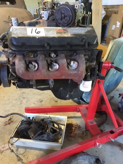 454 Chevy Motor  w/ stand