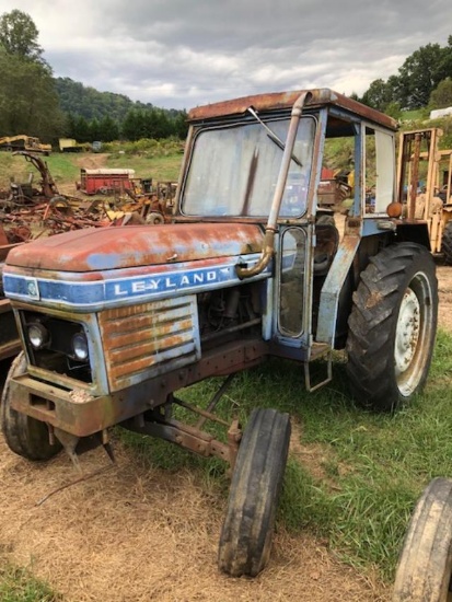 Leyland Tractor 270