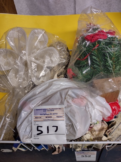Christmas decorations - small box