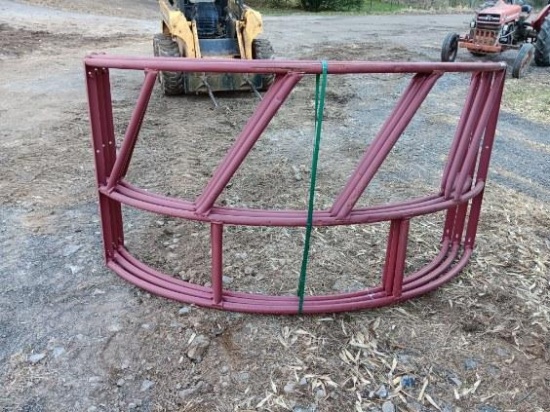 NEW Red Tarter Hay ring never put together