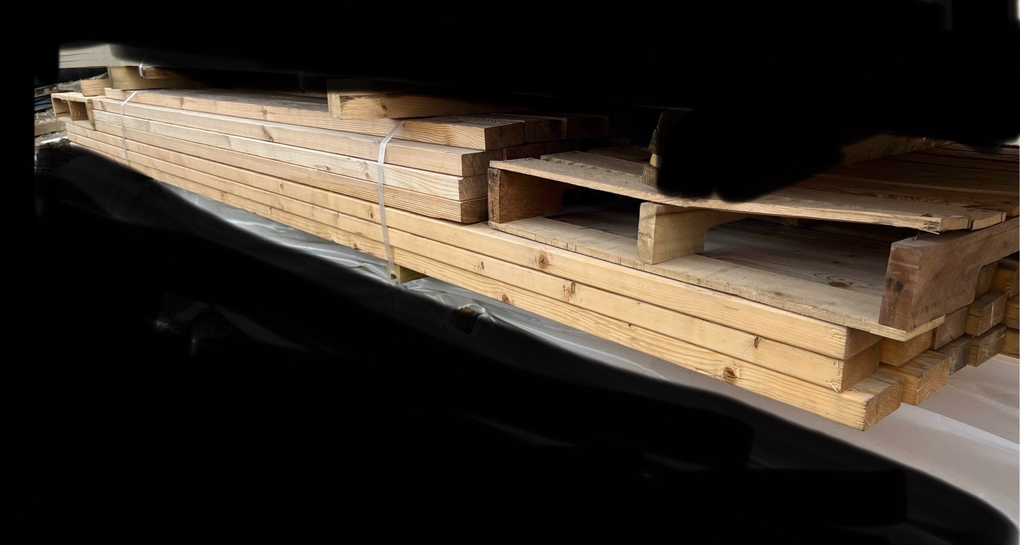 Bundle of 2x4s Proxibid