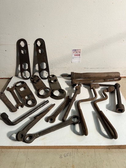 Antique Tools / Wrenches