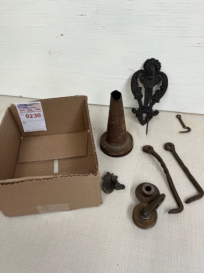 Antique lot