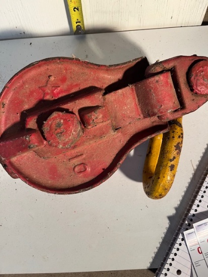 10" Block and Tackle