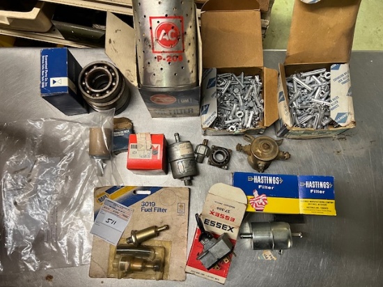 Oil Filters, Fuel Filters, Misc Auto Lot
