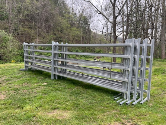 25 x 6  freestanding square tubing livestock panel