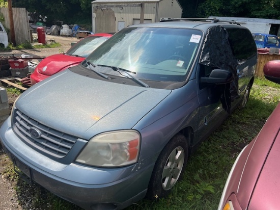 2005 ford mini van title 2FMZA57665BA78912
