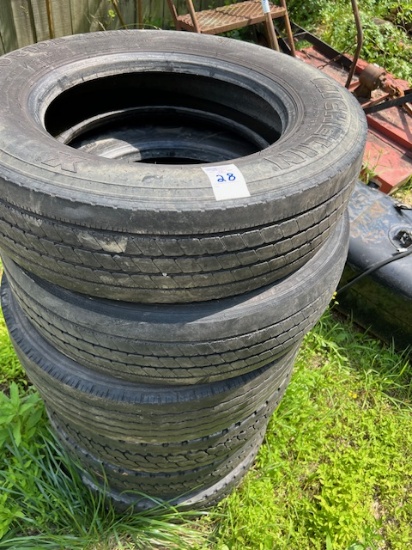 tires (225/70-19.5 (6)