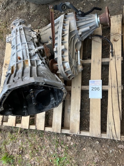 Automatic transmission with transfer case