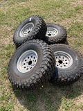 wheels and tires 35 x 12.50 R15