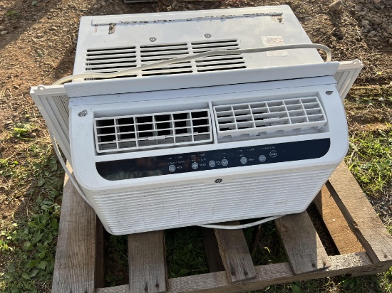 Air Conditioner - Works