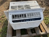 Air Conditioner - Works