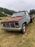 GM DUALLY TRUCK - 1 ton