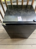 Min Fridge