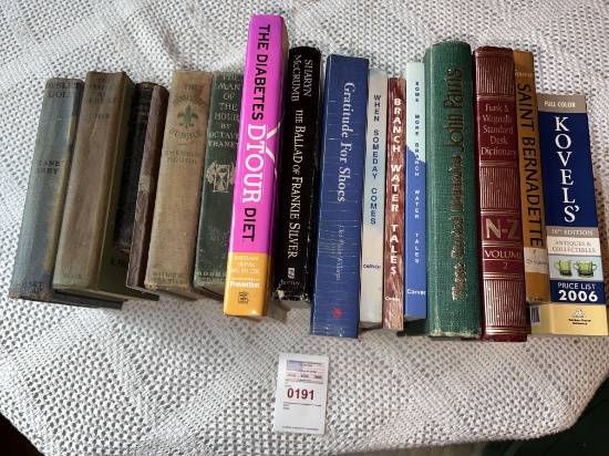 Book Lot - Kovels 38th Edition Antiques & Collectibles and misc books