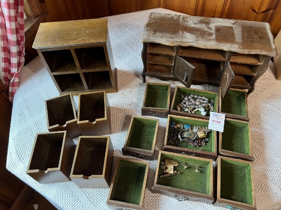 Jewelry Box with Jewelry