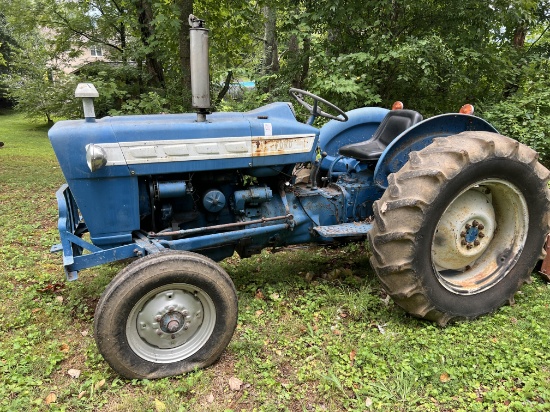 Ford 3000 Tractor ONLY - No attachments
