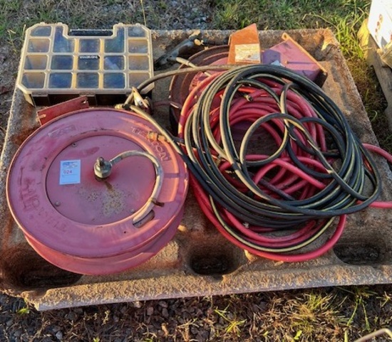 pallet - hoses and misc