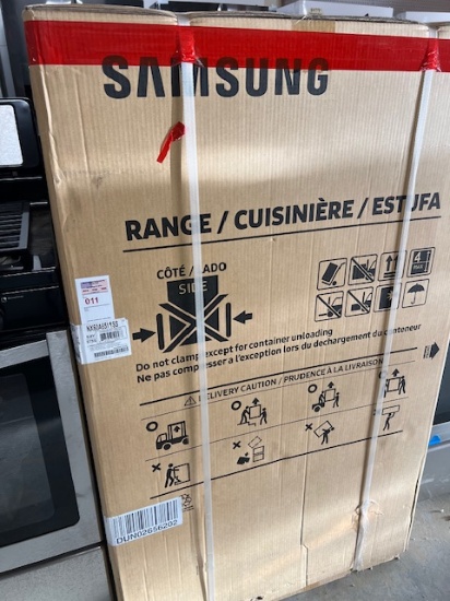 Samsung Range - new In box Model. NX60A6511SS