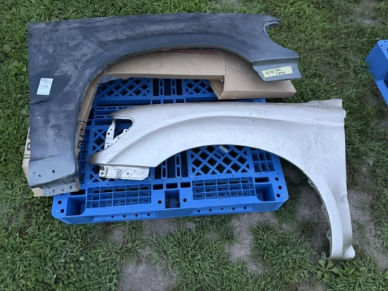 1995-1999 Ford Explorer, S0739F2 Tacoma P/U 2005 - 2015 FENDER (2WVD/4WD)(PreRunner)(WNHL MLDG H.)