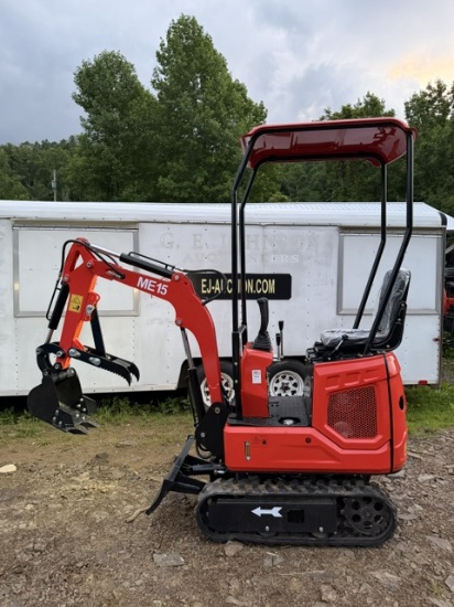 SD LANCH Mini Excavator - ME15 - Brand New