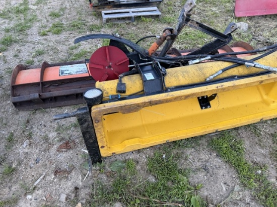 snow plow and spreader box with bar and lights and remote off F-450