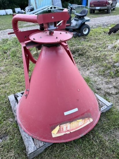 Fertilizer Spreader - Steel