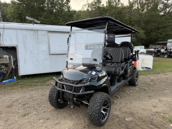 Six seater electric golf cart NEW