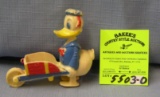 Donald Duck hard plastic ramp walker