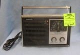 Vintage Panasonic AM FM radio