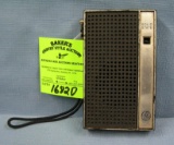 Vintage GE solid state transistor radio