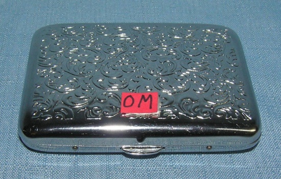 Silver toned cigarette case