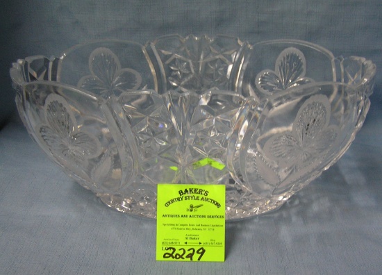 Large crystal oval shaped serving bowl