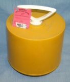 Vintage hard plastic Disk-Go-Case for 45 RPM records
