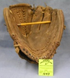Vintage Leather Matty Alou baseball glove