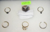 Group of quality costume jewelry rings