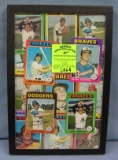 Collection of vintage1975 Topps baseball cards