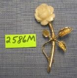 14K gold and ivory style decorative brooch