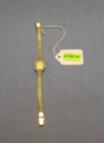 Quality gold plated woman's wrist watch